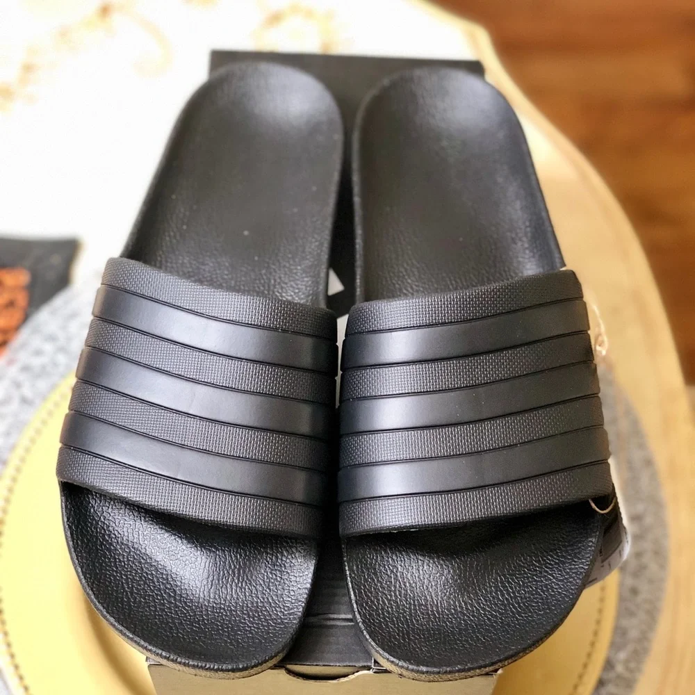 Adidas Adilette Aqua slides Black size 12